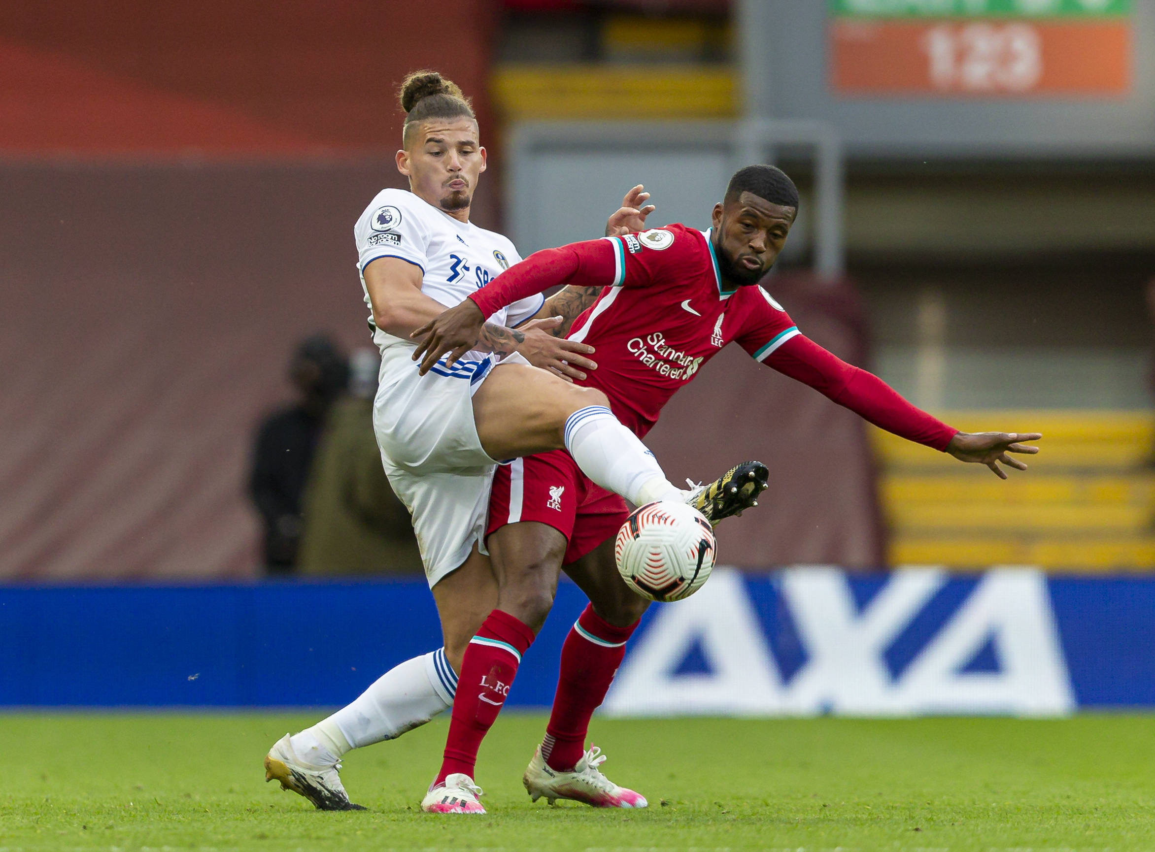 贾巴尔正在 贾巴尔正在